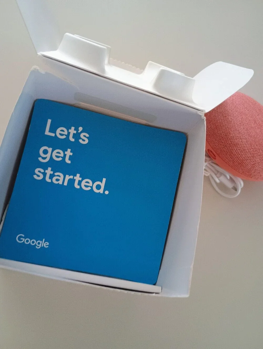 Google Home Mini - Picture 3 of 5